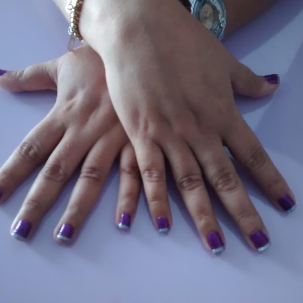 MidLook's tweet image. Que tal un gelish para estar siempre arregladita?
