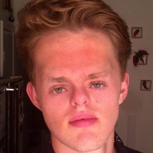 DaunPraun's tweet photo. Hi I'm Ryan Dillis http://t.co/t2dNbzthMY