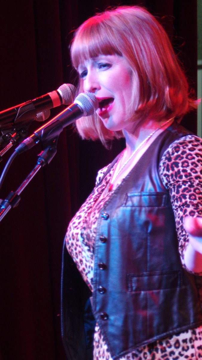 brian_mansfield's tweet photo. #TheStateImIn @LeighAnneNash throws an album-release party @CityWineryNSH. More photos at https://t.co/cH6F8nhwDq. http://t.co/uMqCsosUgh