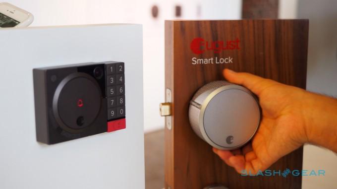 TheBestTechNews's tweet image. August’s new Access lock works, but trust m ... - goo.gl/w1N9dq #DoorbellCam #SmartKeypad #SmartLock