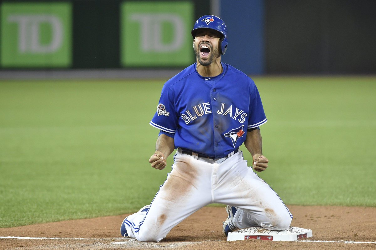 LIVE NOW Fans cheer the BlueJays in Nathan Phillips Square CTV Toronto Scoopnest LIVE NOW Fans cheer the BlueJays in Nathan Phillips Square CTV Toronto Scoopnest