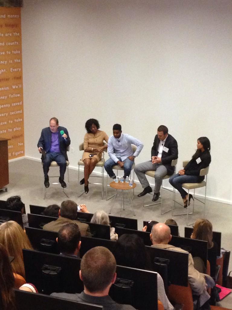 OpportunityDET's tweet image. Words of wisdom from @DVPtweets + @RocketFiber at @newco #Detroit jam session! Can't wait for the event in April!