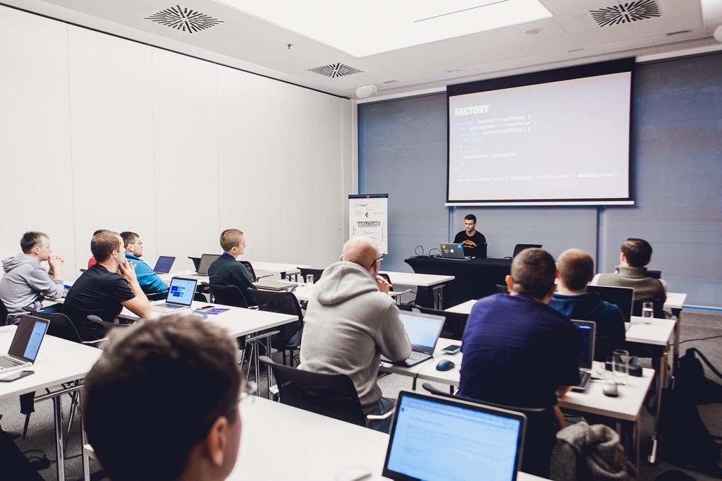 The team from my AngularJS workshop on Tuesday <a href="/falsyvalues/">Falsy Values</a> - was a pleasure to meet everyone, amazingly awesome day