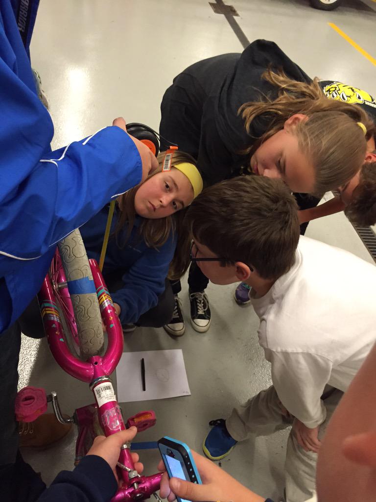 Sdunham72's tweet image. Experimenting w/bike & wheel rotation to better understand #programming & #PowerOfCode #BarbieBike #collaboration