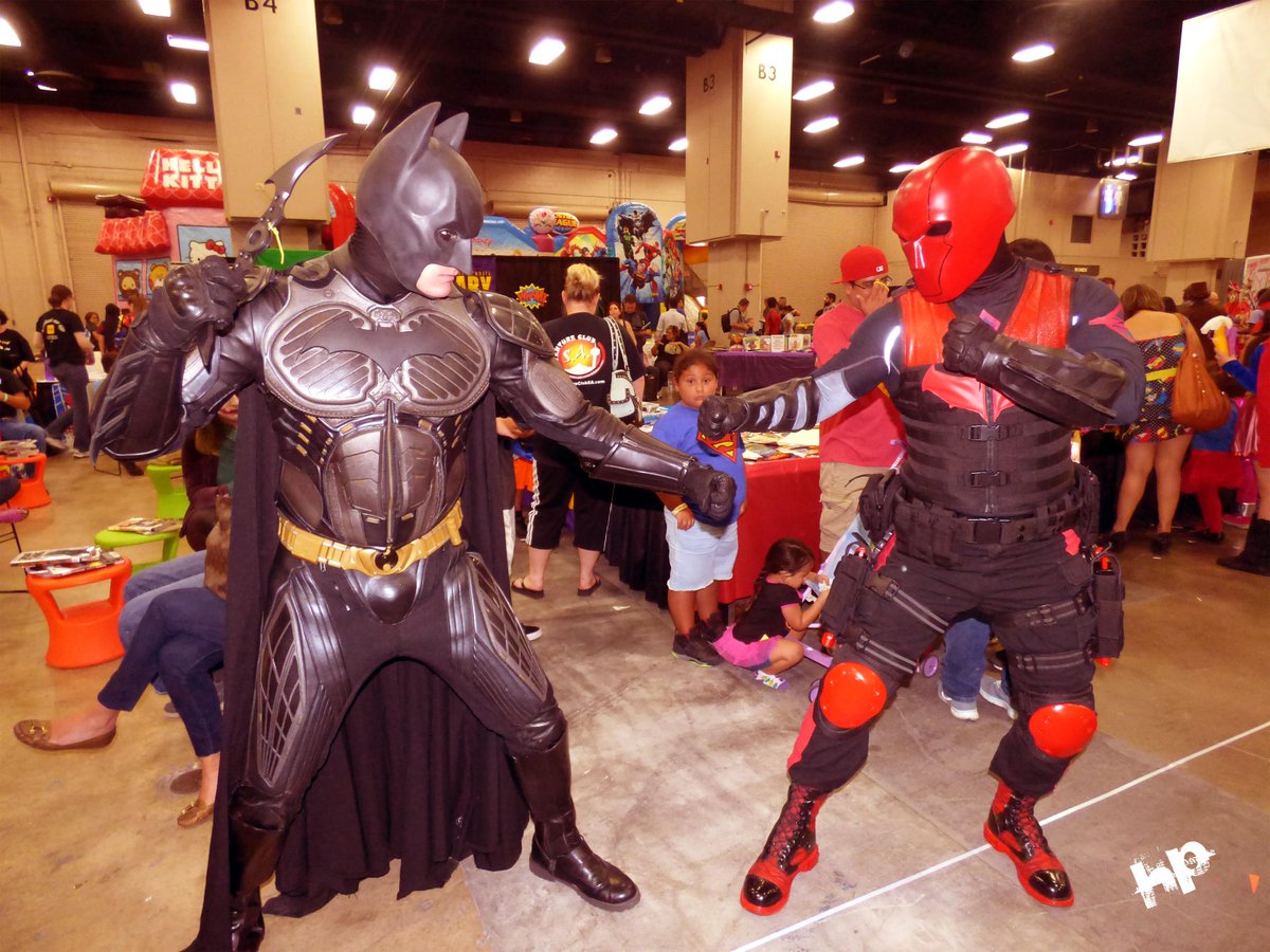 HugoJPena's tweet photo. #AlamoCityComicCon 2015 #Cosplay #ACCC2015 http://t.co/vOsfNt8XdM