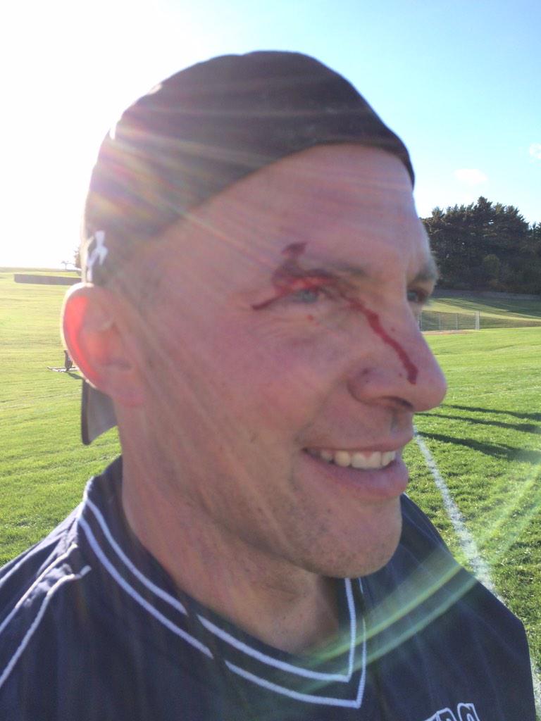 CoachDelkamp's tweet photo. Rough practice today for @CoachBeyer - Mack Truck?, nope...just @dhoekstra23 !! http://t.co/xnSOX6nVND