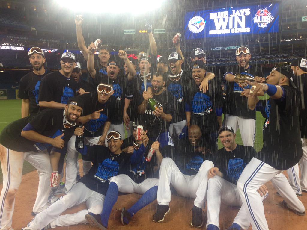 RobLeth's tweet photo. Just when you think things are dying down....nope!
#BlueJays #postseason #ComeTogether http://t.co/Gnx8brUi35