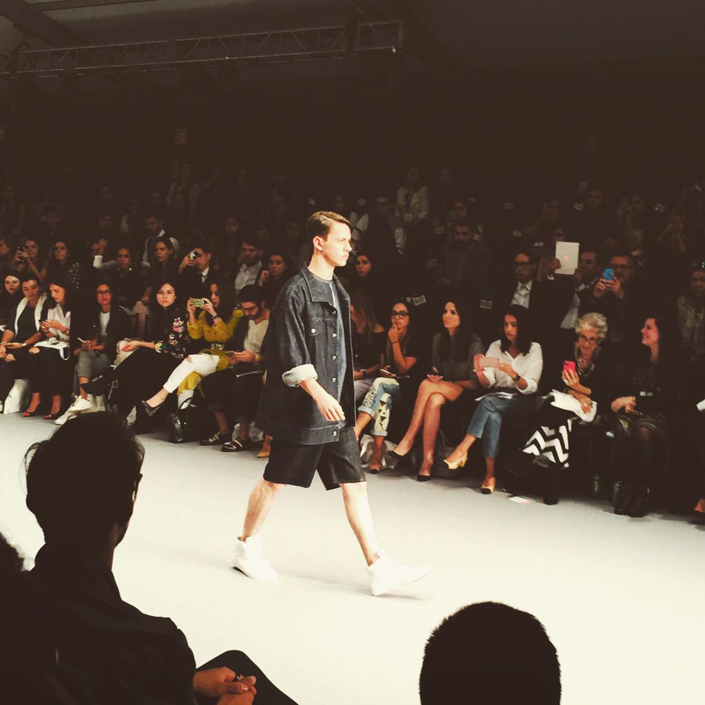 colourstalent's tweet photo. La propuesta masculina #SS16 #simplebytrista #MBFWMx @fashionweekmx http://t.co/OGZonFFx1v