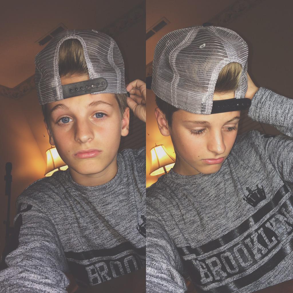 2015. Mark Thomas. @duhitzmark. 