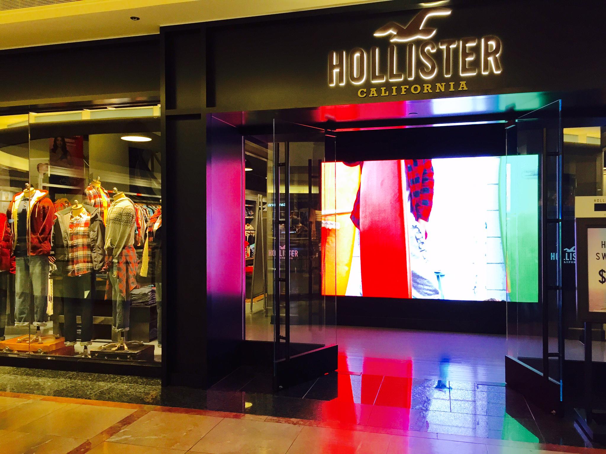 hollister westfield white city