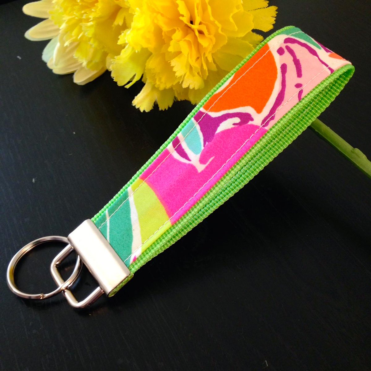 Ruby_Station's tweet image. Loving our new Lilly Pulitzer wristlets! Visit etsy.com/shop/rubystati… to pick up yours today!