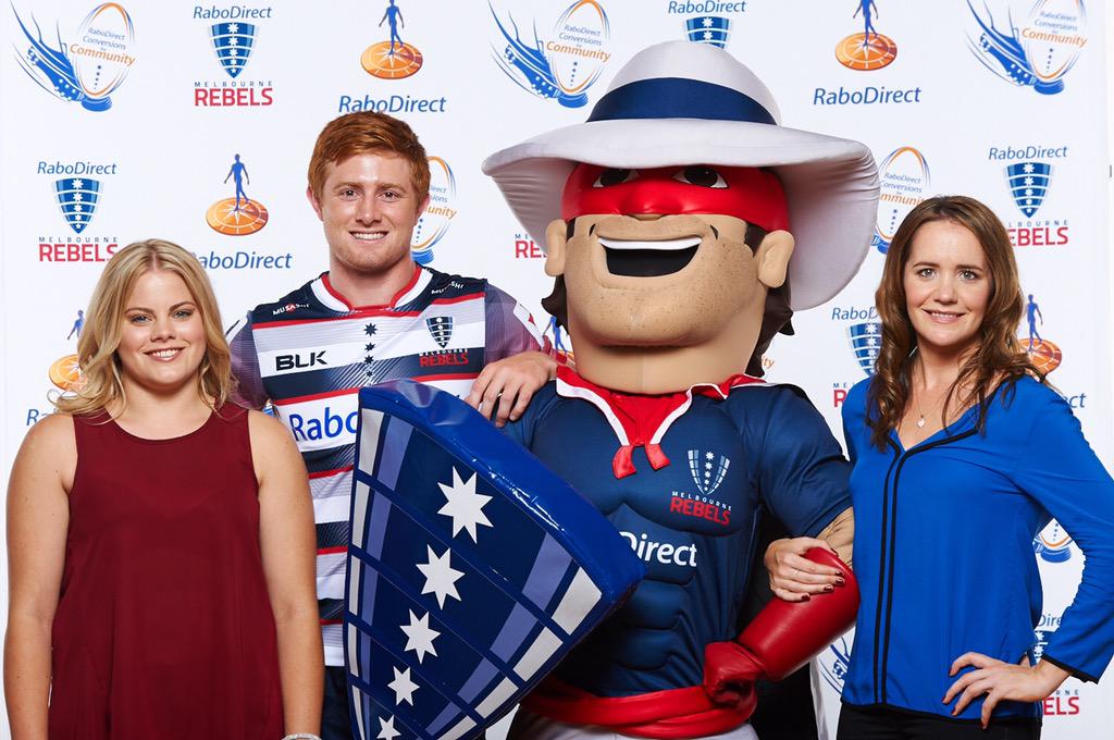 CathMurphySport's tweet photo. #TBT with #C4C judges @melbournerebels player Nic Stirzaker &amp; @JessTreherne 2014 Volunteer of the Year @RaboRugby http://t.co/AzO6EHD6q9