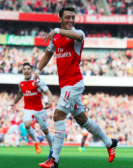 Happy Birthday to Mesut Ozil. He turns 27 today. 