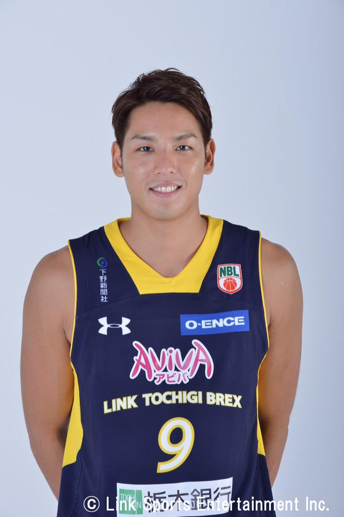 BrexTell's tweet photo. ＃9 遠藤祐亮選手
ポジション：G
身長/体重：185cm/84kg
誕生日：1989/10/19
出身：千葉県
ニックネーム：えんどぅー
《BREXの魅力》ファ��との一体感
《自分を動物に例えると》馬

好きな選手に投票してね http://t.co/fir7olnKLj