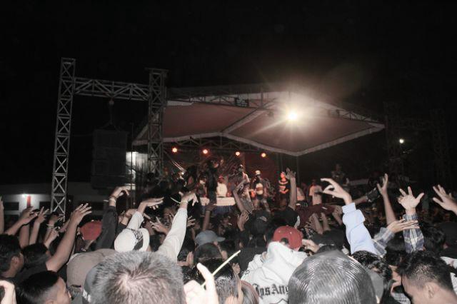 muhammadagus553's tweet photo. Thanks lospakualamos !! http://t.co/73fakWdhF8