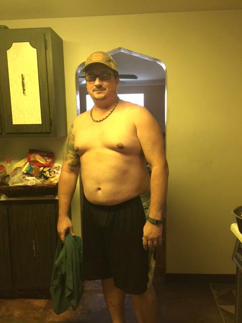 412JustinH's tweet image. @ the start of my #ConquerChallenge, 300lbs. Now 276. Changd eatn habits 2 include @getMTNOPS ONLY. No wrkout plans