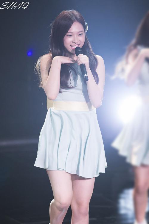 ALWAYSAPRIL_'s tweet photo. [HQ] 151013 #YENA #예나 @ MBC Concert ©SHAQ #ALWAYSAPRIL_
http://t.co/tPc5ZXIcz7
http://t.co/nFJzn1pL5Y http://t.co/NV8x63KaF8