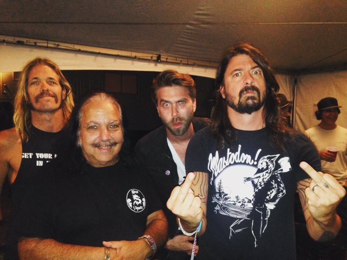 Always good to hang with the coolest guys @foofighters Rock out with your Co$% out! http://t.co/UArt<a class="tags" target="_blank" title="On Twitter" href="/?out=eyJ0eXAiOiJKV1QiLCJhbGciOiJIUzUxMiJ9.eyJpYXQiOjE3MTk3MDI4OTUsImlzcyI6InR3cG9ybnN0YXJzLmNvbSIsIm5iZiI6MTcxOTcwMjg5NSwiZXhwIjoxNzUxMjM4ODk1LCJyZWRpcmVjdF91cmwiOiJodHRwczovL3R3aXR0ZXIuY29tL2Zvb2ZpZ2h0ZXJzIn0.UgTGVt4TUAlAoU9Th7Vo4G4aMkZOP3PwGGe6CN0NOLAUoHCSK5dIW_aoQH3lLUClw9BvJLTzXailN8jfwKGiZQ">@foofighters</a><a href="/tag/bestdeepthroatinthebiz"class="tags"><span>#bestdeepthroatinthebiz</span></a>