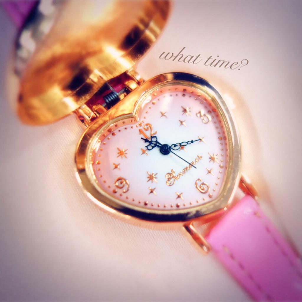 SWIMMER Press on Twitter: "まるで魔法のコンパクト ︎発売後早速大人気の腕時計☞パステルカラー×きらめきジュエルに