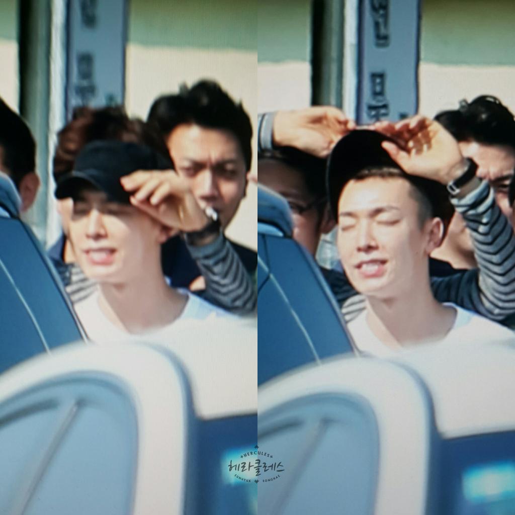 Hercules1986's tweet photo. 151013 151015 #Eunhyuk#Donghae 입대  Preview_4P 멀어져 간다 시간이 다 됐네 이제는 가야해.잠시만 안녕.잘 다녀오세요♡ @AllRiseSilver @donghae861015 http://t.co/Lr61BCggpe