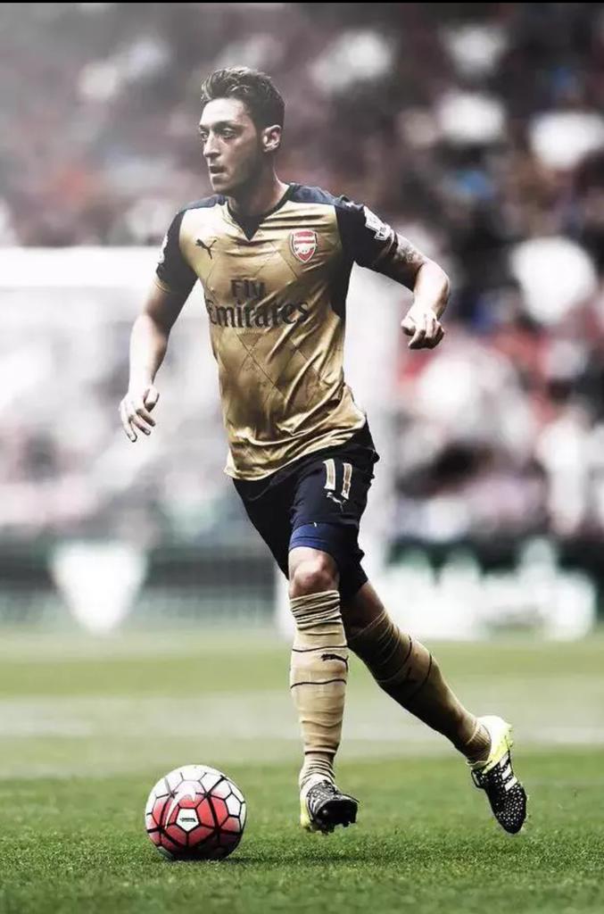 Happy 27th birthday to the best playmaker Mesut Ozil!!!      