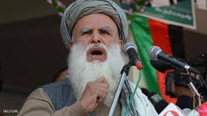 nomarkhail's tweet photo. کرزی 4 وزارتونه او 6 ولایتونه ورکړی ءو، ډیر یی بد اموخته کړی ءو، ءوس چی اشرف غنی کوم مهیم پوست ورنکړ ، بیا یی جهاد http://t.co/7lSWIBwiCO