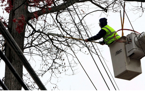 FetchCoffee's tweet image. Chicago energy company tries to buy Pepco. Would increase reliability. snip.ly/V0DW