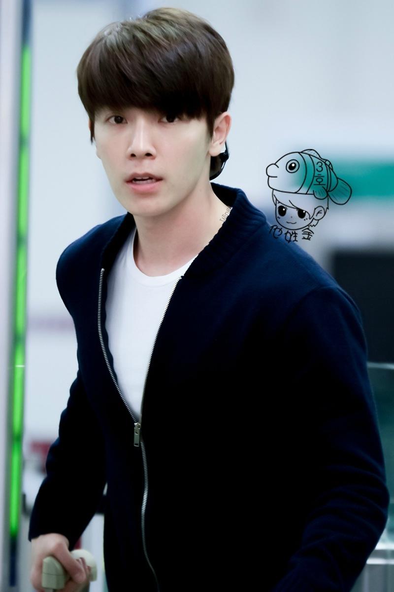 Happy birthday to my fav Lee Donghae!  