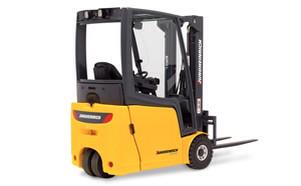 FDSUK's tweet image. Counterbalance &amp;amp; Reach: Forklift Training Offers Available - Novice Courses From £600. Call 0203 189 2543.