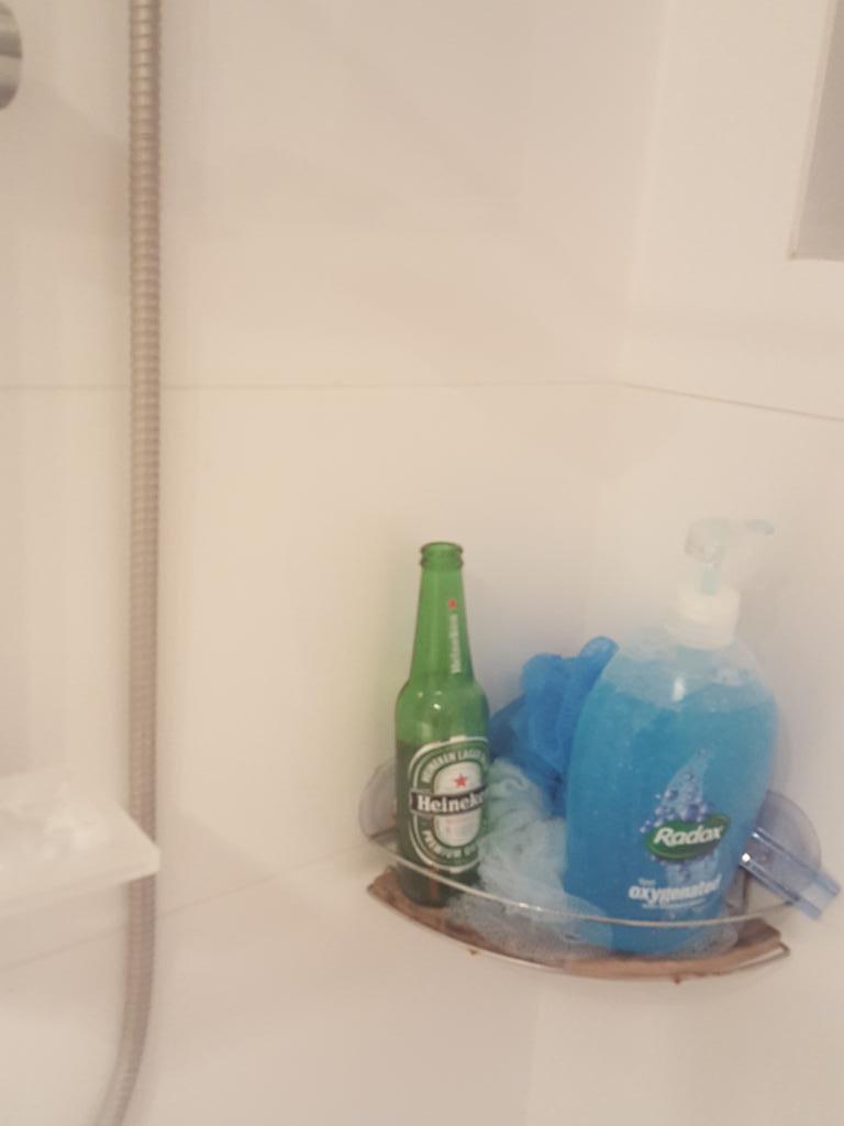 sully0010's tweet image. A fat steak for dinner and a shower beer. Just how my sister would of liked it. 
#GraceBellavue #RIPpippa