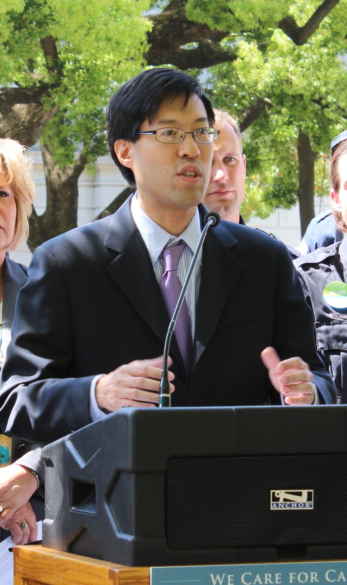 CDAdentists's tweet photo. Dr. Richard Pan: "Dental Care Should Be a Reality for Our Children" @DrPanMD http://t.co/SGBBktjC7u http://t.co/hPkjvUKvar