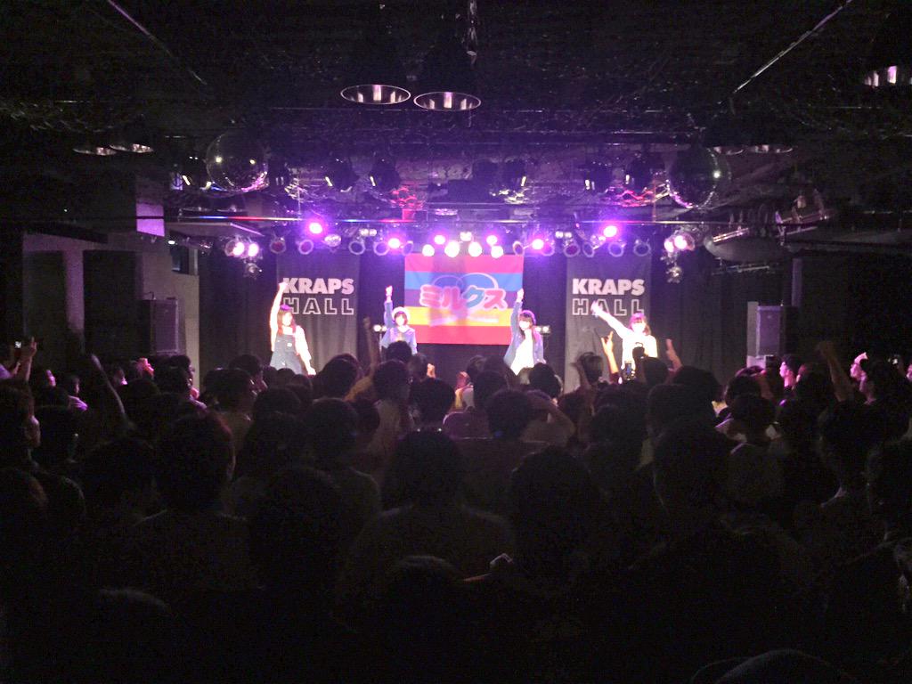 昨日は小林渚卒業公演にご来場ありがとうございました！みなさんのおかげで最高の旅立ちになりました！がんばれ渚♫そしてミルクスはまた新たな扉を開けました☆今後ともよろしくお願いします^_^
#ミルクス第3章