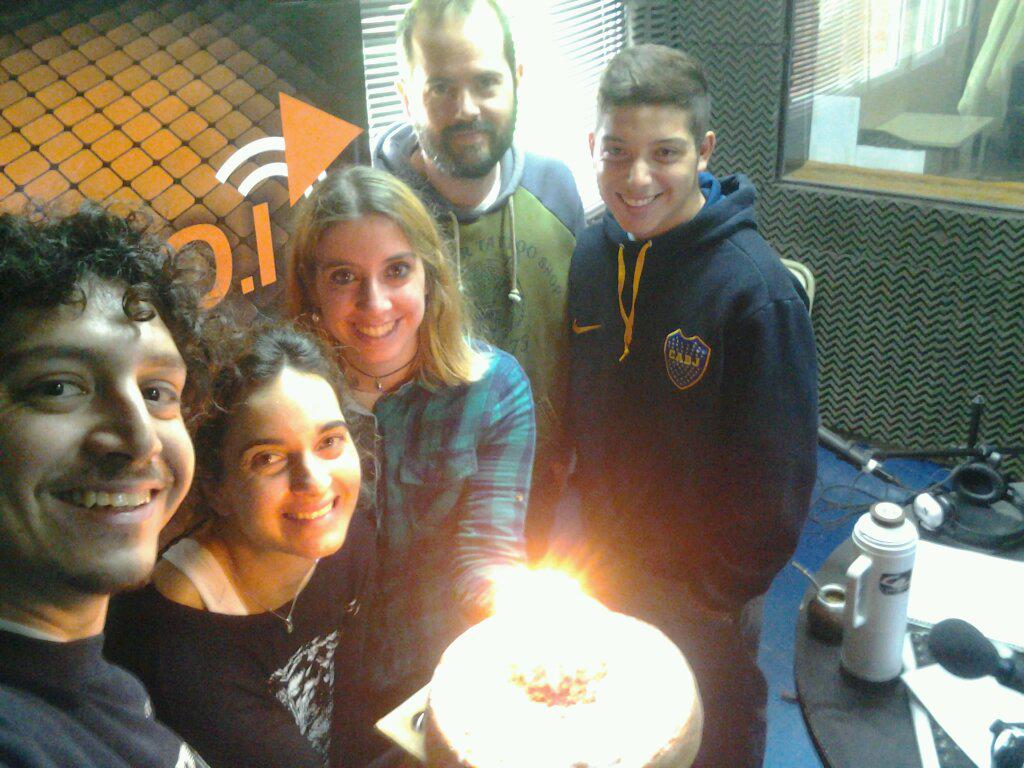 leandro_lora's tweet image. Llegó la torta!! Feliz cumpleaños @RadioU901 #LaRafaCumple #LaRadioCumple #Actualidad90UNO