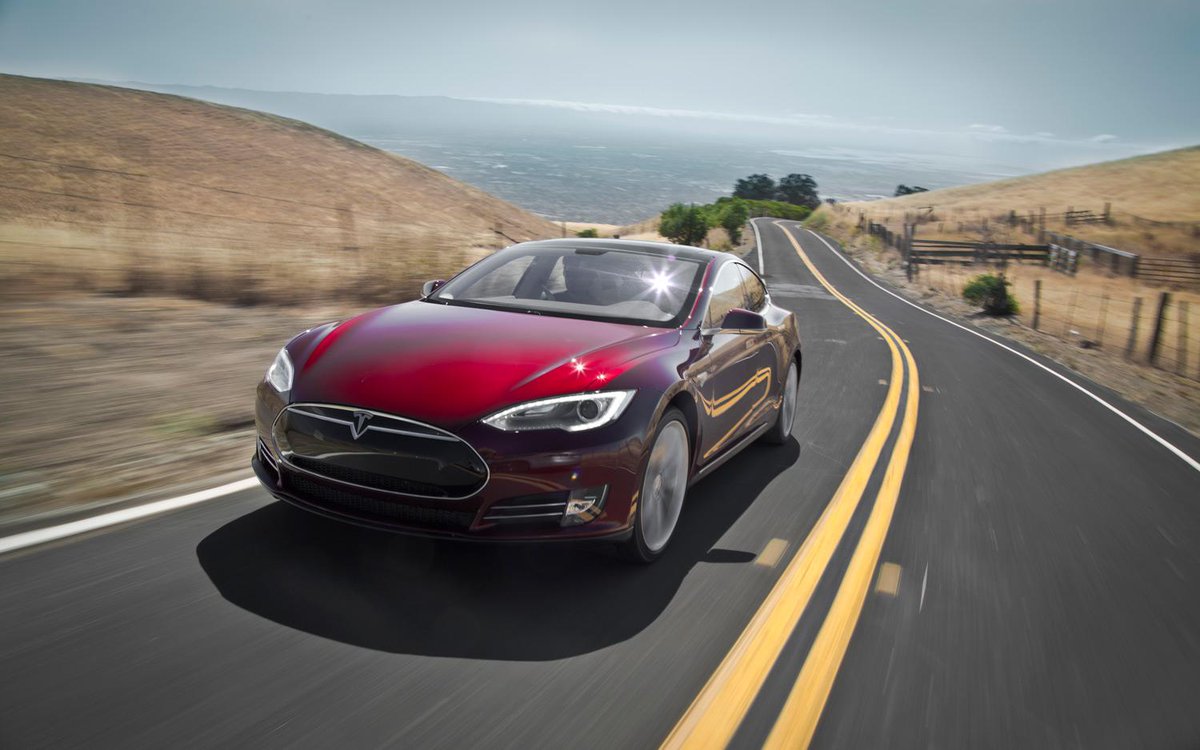BELMONDOROMA's tweet photo. Tesla Motors оборудовала седан Model S функцией автономного вождения #Автомобильныеновости http://t.co/seOTxEoZb1