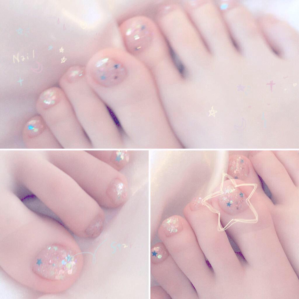 リムってね ゆらゆら あしのネイル変えたんだね かわいいきらきらほし ﾟ Katy で撮ってたプリクラかわいかった のんゆら ゆらのん どっちもてんしでした ゆらゆら まえのん ゆらのん のんゆら Http T Co Wcs6s3xifo