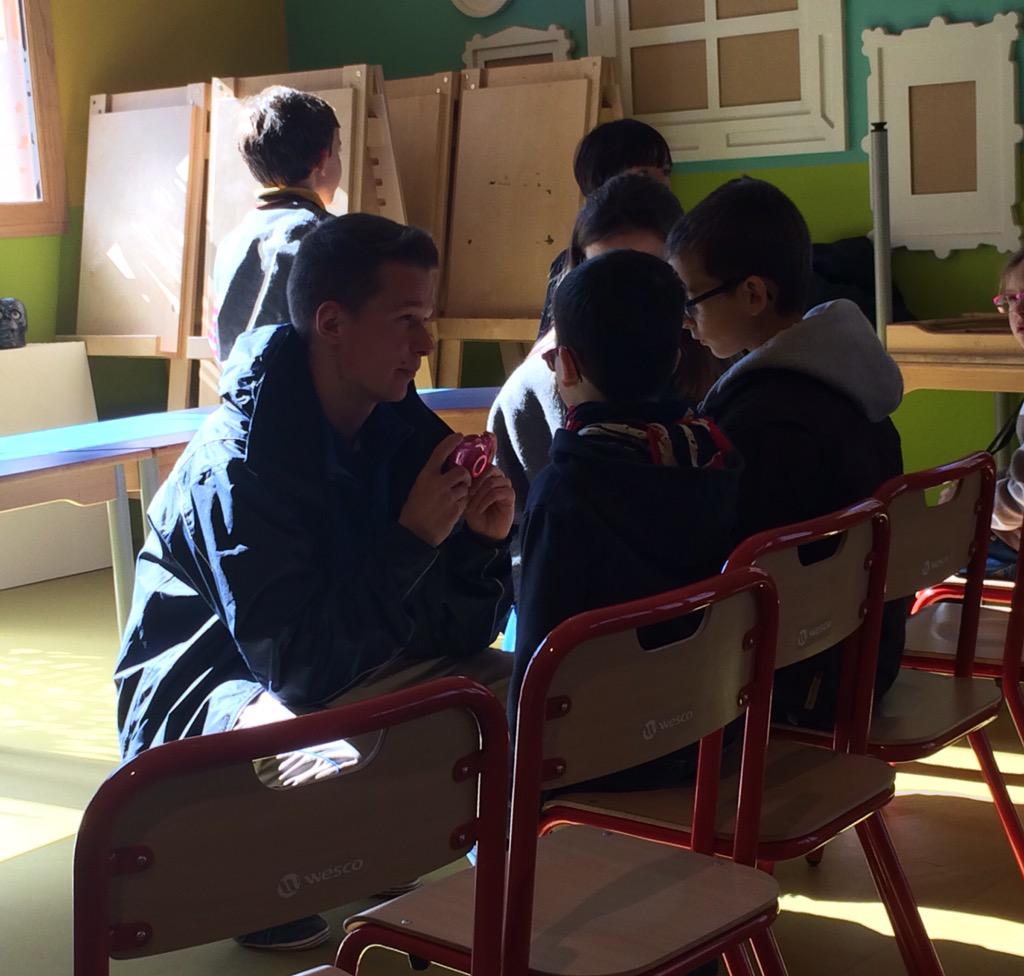 AnneLaureVal's tweet image. Avec @NikonFR, les plus petits se mettent dans la peau d'un vrai Photographe animalier à @CPBoisAuxDaims !