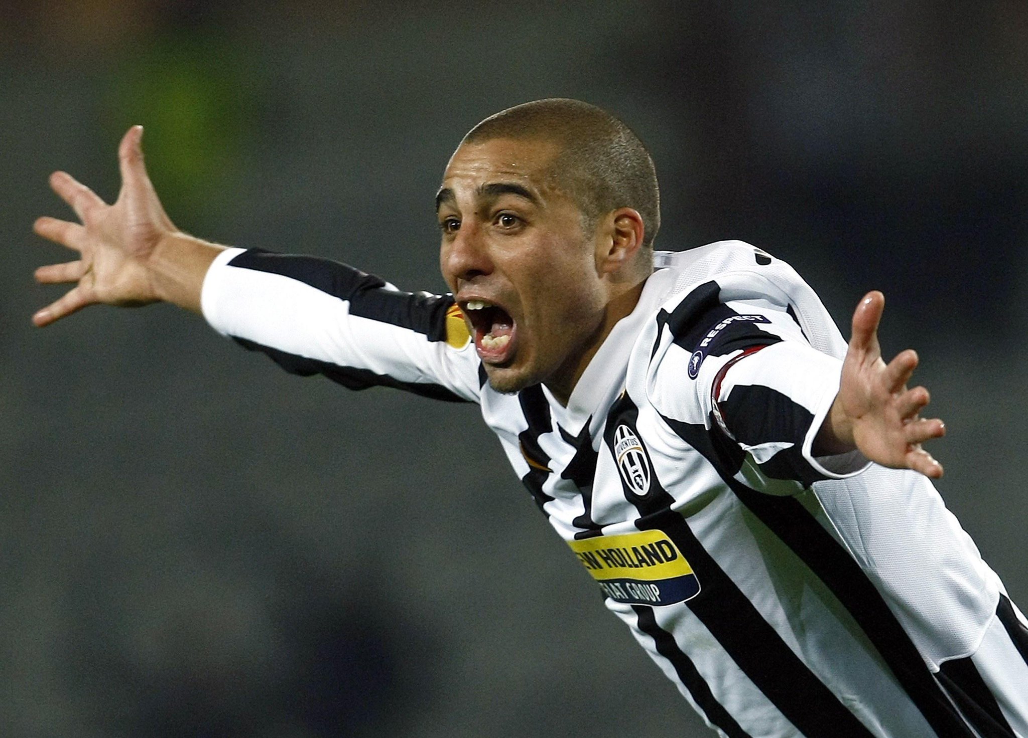 Happy 38th birthday to David Trezeguet, he scored 171 goals in 318 games for Juventus. Club legend. 