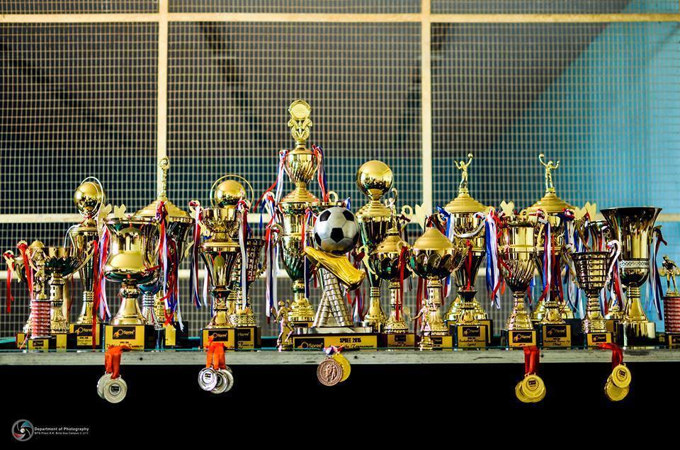 bitsspree's tweet image. #OneOfAKind &quot;the Winner&apos;s Dinner&quot;... and we are already deciding the menus!
#Spree16 #Spree15 buff.ly/1jnQFAp