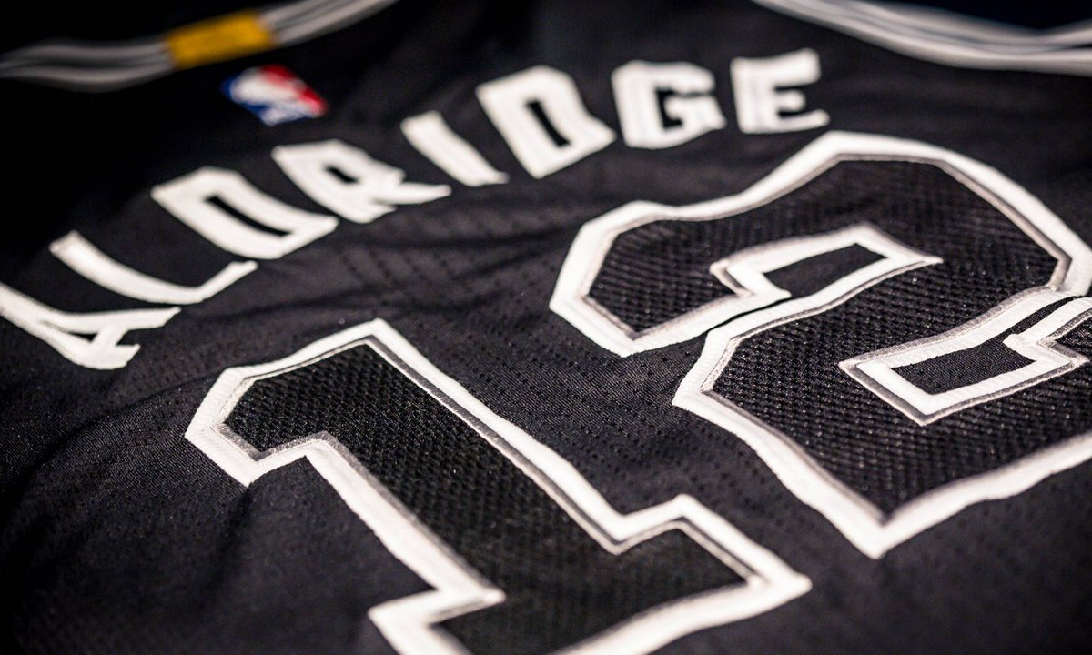 spurs's tweet photo. The squad will debut the new jerseys at the home opener on October 30th. 

🔥🔥🔥 http://t.co/wvxU2WxBQu