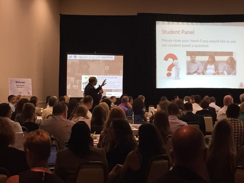 Dr. Ward asking students "who helps you know you can do it?" <a href="/SanDiegoCOE/">San Diego County Office of Education</a> @ agtf15 @sdjccs