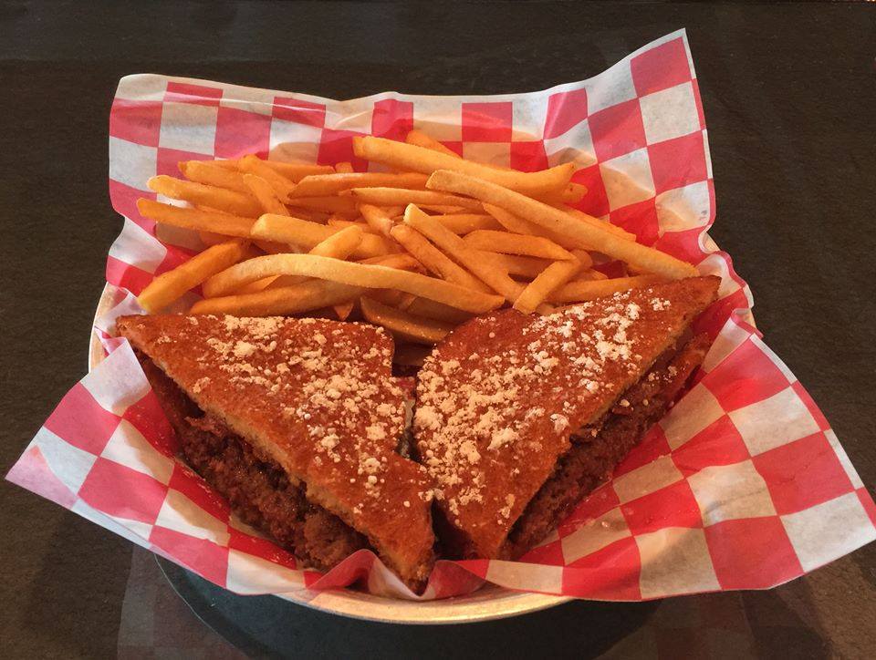 Our Burger of the week - VERMONT MORNING Check it out! facebook.com/WyattsTwistedA…