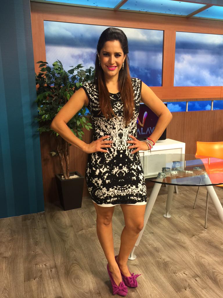 silvia landeros on Twitter "Hoy en vivalavi ! Vestido de