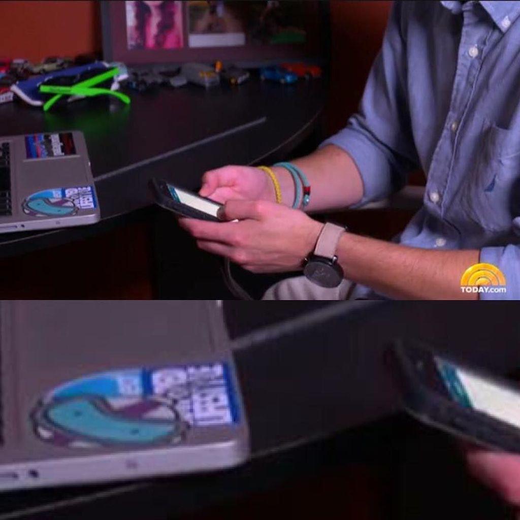 LoweredLife's tweet image. Our buddy @bobbysanders22 was on the #TodayShow talking about how he was the first person to use the #ThrowbackThur…