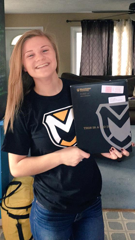 sydnjudge_'s tweet image. Been accepted into the Pre-Pharmacy program @ManchesterUniv with a generous merit scholarship 💛 #ReadyChetGo