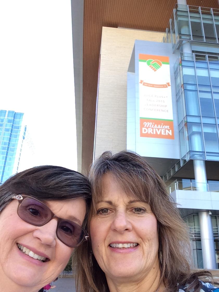 lcrab53's tweet image. Fun with friends! #juiceplusconference