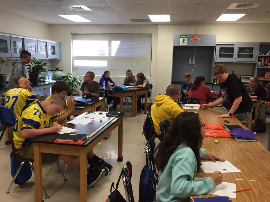 MrTomGoZeps's tweet image. Exploring Newton&apos;s Laws! #crashdummies #welovehotwheels #pjhscience