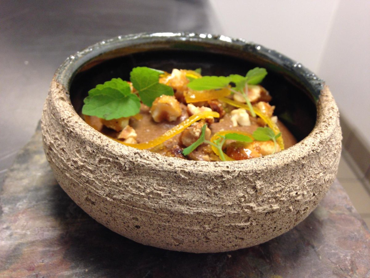 ChefDavidDunlap's tweet image. Chocolate Espresso Mousse #mapleandpine #quirkhotel #cloudterre