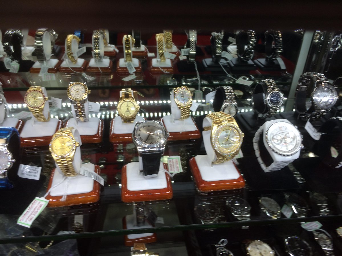 InvAdjusters's tweet image. LOOKING TO MAKE A LASTING IMPRESSION ? #WATCHES #Lifestyle #dressedforsuccess  #holidayshopping