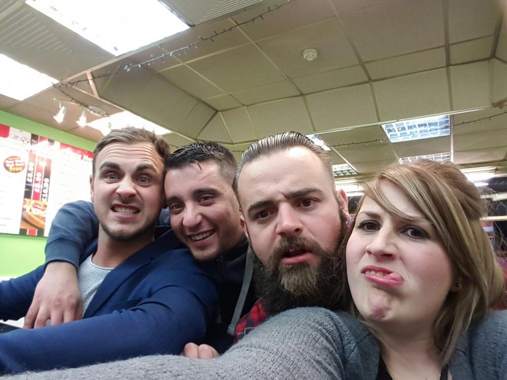 jcorbett1989's tweet photo. @tranter_jason  @lorent1988  good night!!! http://t.co/0XjgXwOqcN