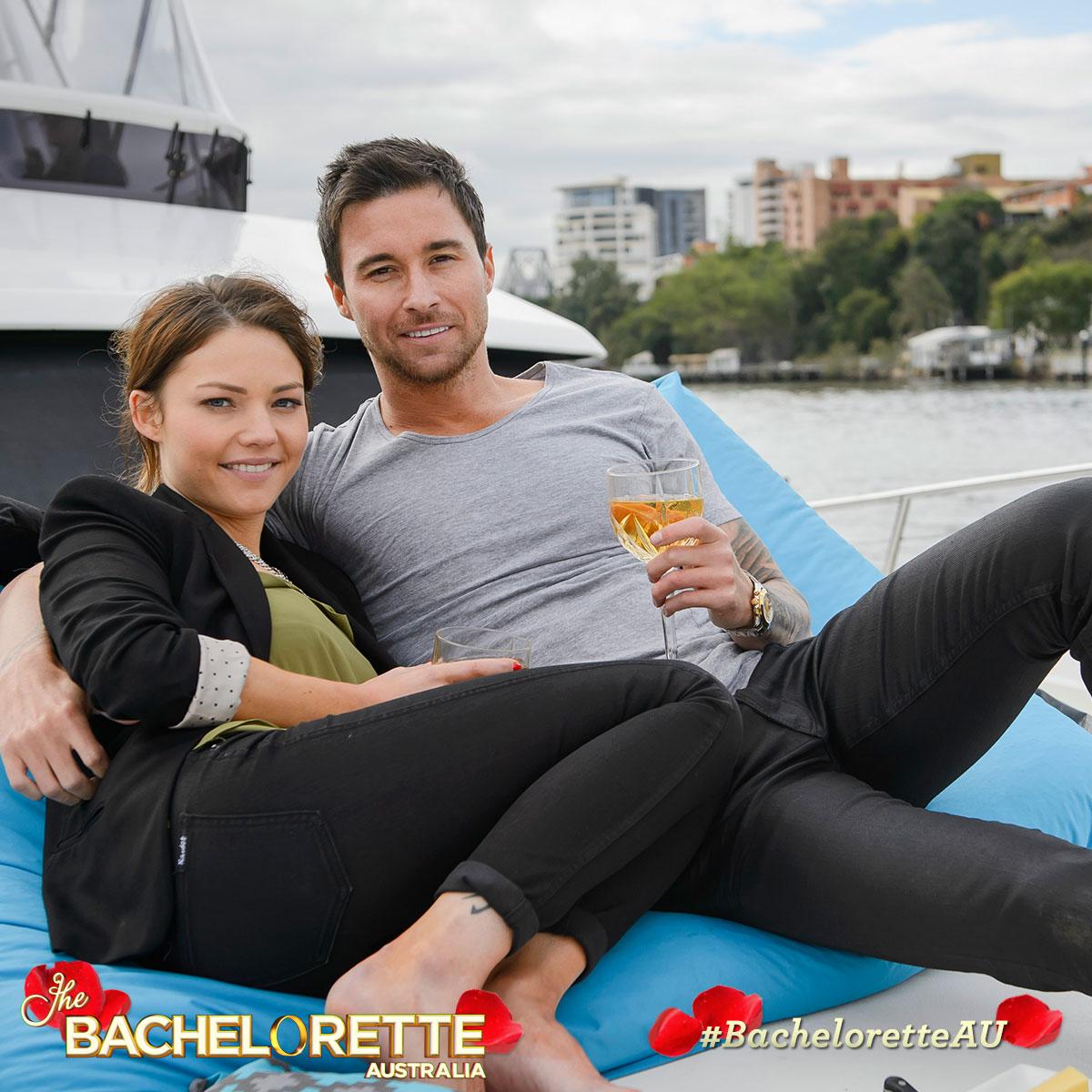 The Bachelorette Australia - Michael Turnbull - *Sleuthing Spoilers*  - Page 18 CRYio-xUEAE_d8K